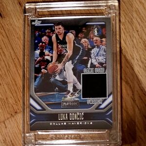 Luka Dončić Playbook Jersey Fusion Card